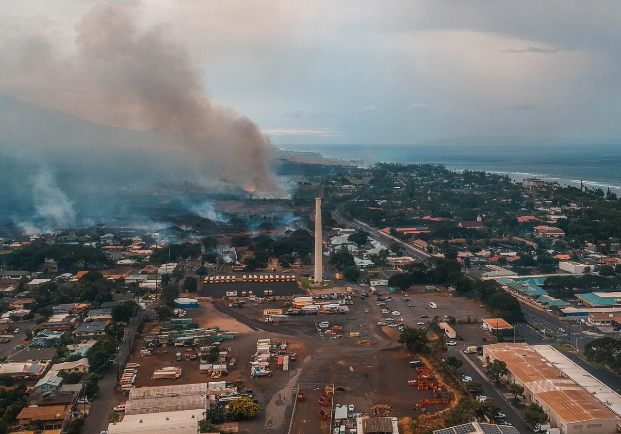 Lahaina fires during Hurricane Lane 2018 3; Shutterstock ID 1163563606; purchase_order: -; job: -; client: -; other: -